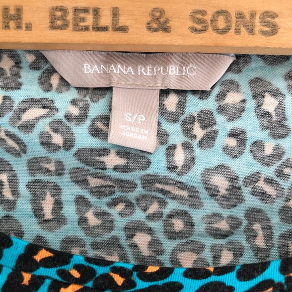 Banana Republic Aquarium Blue Leopard Print Tee - Picture 3 of 6